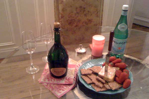 champagne-and-cheese