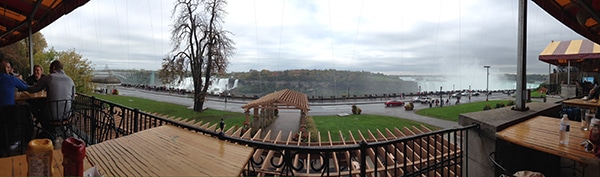 edgewater-tap-grill-niagra